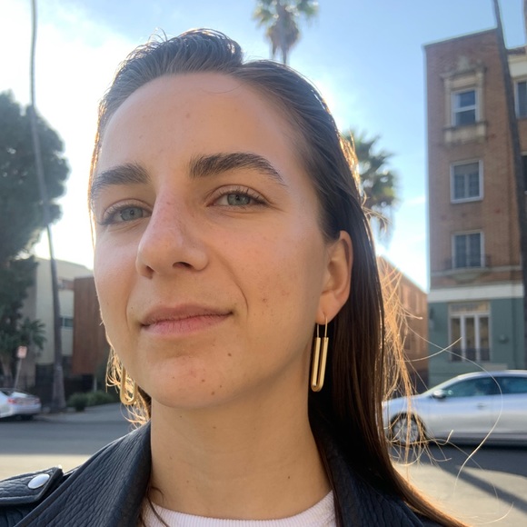 U Shape  Hoop Earrings 14k Gold Plated - Picture 7 of 8